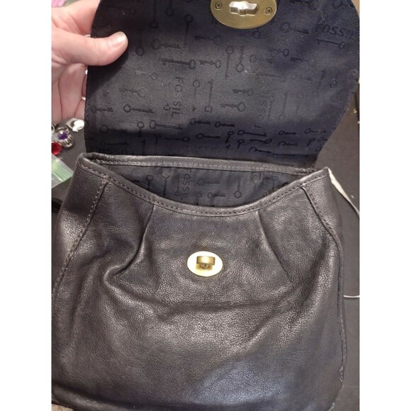 **Last Chance!! Final Sale** Fossil black leather crossbody bag - Picture 6 of 12